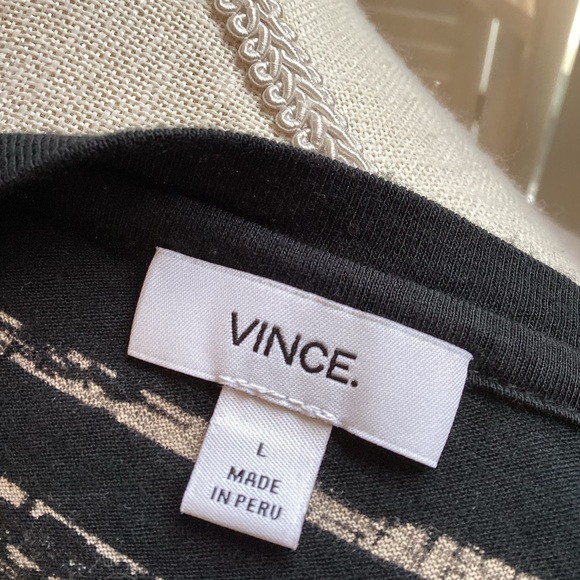 VINCE SHADOW STRIPE PRINT BLACK SIZE LARGE 1017 - Picture 5 of 6